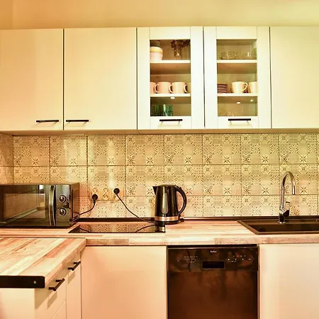 Pod Czernica Holiday home *